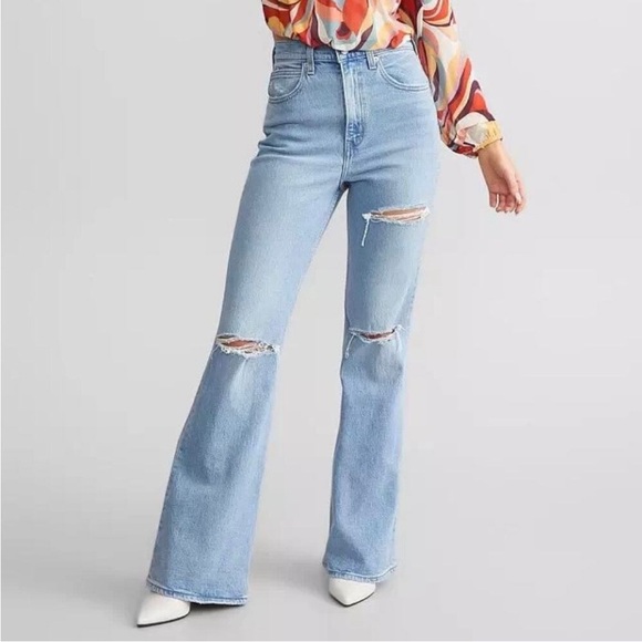 Levi's Denim - Levi's Premium Women’s Size 26 70'S HIGH FLARE WOMEN'S JEANS You and I Color